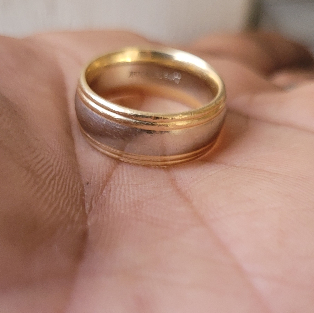 ArtCarved Mens Wedding Band